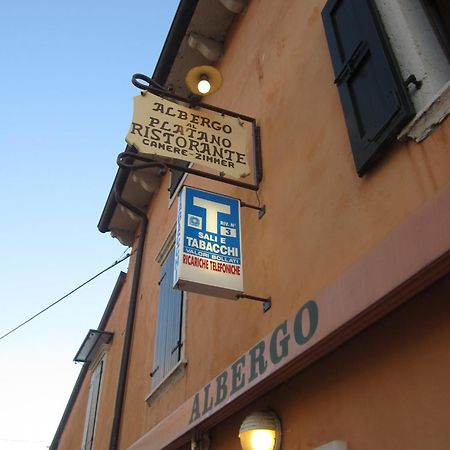 Albergo Al Platano Caprino Veronese Buitenkant foto