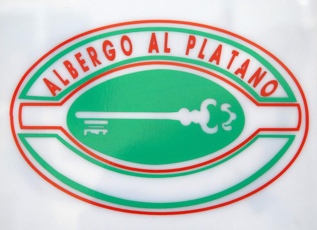 Albergo Al Platano Caprino Veronese Buitenkant foto