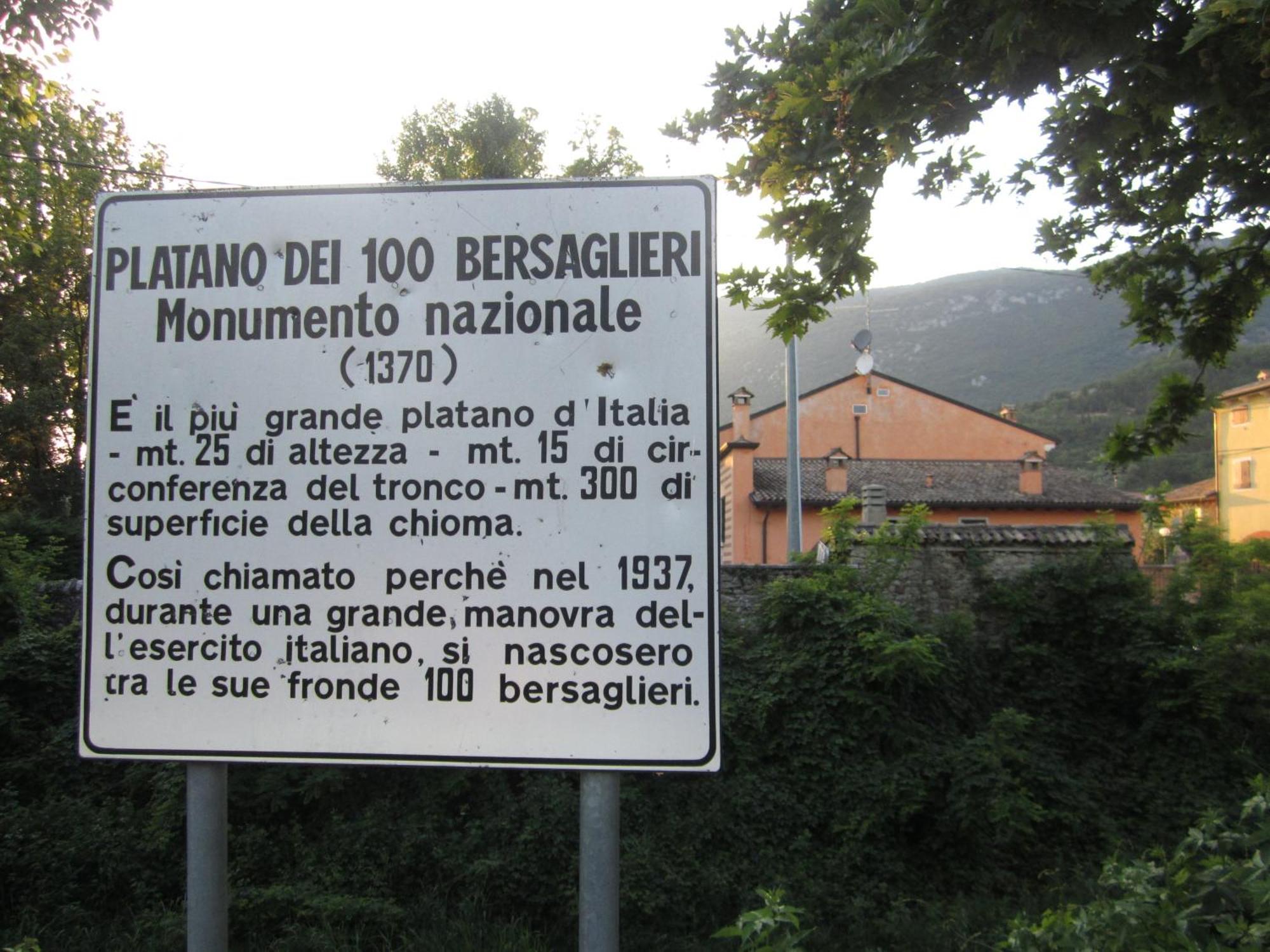 Albergo Al Platano Caprino Veronese Buitenkant foto
